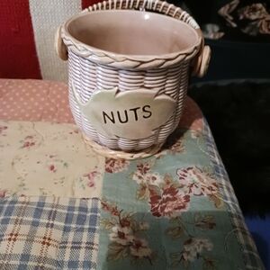 Elegant Cream Wicker-Style Nut Holder